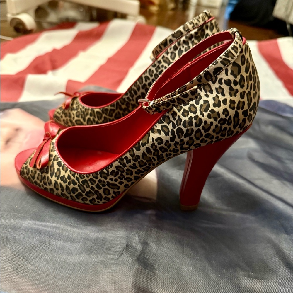 Brown and Red Peep Toe Heels with Retro Charm
